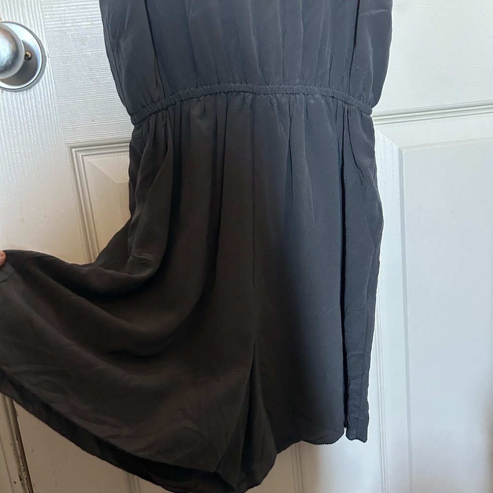 Aritzia Rive Romper - Picture 3 of 6